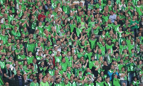 Die Dauerkarten werden teurer beim VfL Wolfsburg. Foto: Agentur Hübner/Archiv
