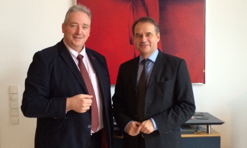 Wollen sich gemeinsam für die Interessen der Region einsetzen: Vizepräsident Frank Oesterhelweg und Braunschweigs Oberbürgermeister Ulrich Markurth. Foto: Privat