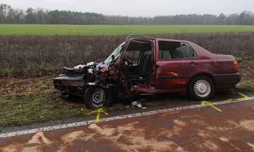 Auf der B 248 kam es zu einem schlimmen Verkehrsunfall. Fotos/Video: aktuell24/KR