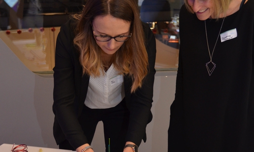 Bürger und Experten entwickeln Ideen und setzen diese in Prototypen um. Foto: Stadt Wolfsburg