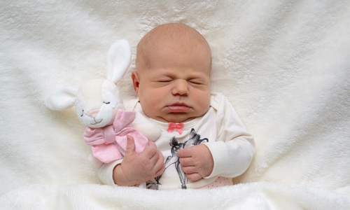 Willkommen Emily Warnecke. Foto: babysmile24.de