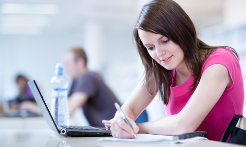 Am 11. Mai steht ein kostenloser Test zur Studierfähigkeit an. Symbolfoto: Agentur für Arbeit
