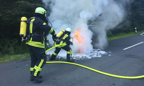 Nach kurzer Zeit hatte die Feuerwehr das Feuer gelöscht. Fotos: Feuerwehr Königslutter