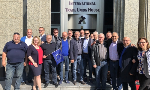 Gewerkschafterinnen und Gewerkschafter aus sechs Ländern nahmen an der Konferenz teil. Foto: IG Metall