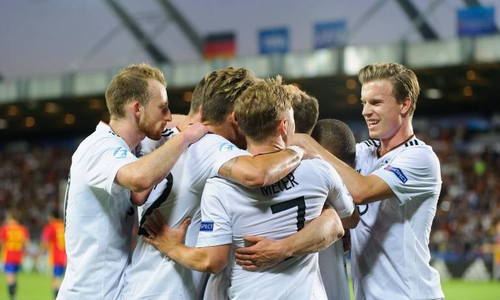Maximilian Arnold (li.) und Yannick Gerhardt (re.) kehren als Europameister zurück. Foto: imago/newspics
