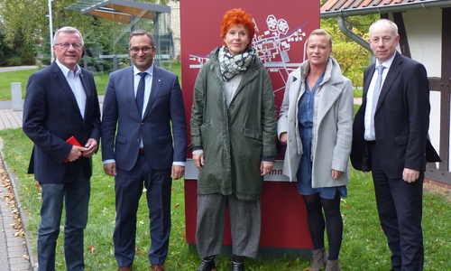 Wilhelm Schmidt (AWO Bundesverband), Rifat Fersahoglu-Weber (AWO Bezirksverband Braunschweig), Sabine Bothe-Michels (Evangelischen Stiftung Neuerkerode), Dunja Kreiser (SPD Landtagskandidatin), Rüdiger Becker (Evangelische Stiftung Neuerkerode). Foto: Wolfgang Mittwollen