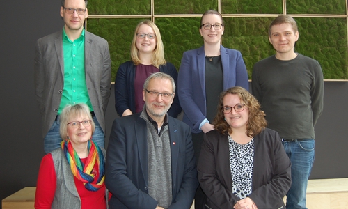 Das Betriebsratsgremium der Wolfsburg AG (oben, l. n. r).: Hubert Szczepaniak, Anastasia Reiter, Nadine Hilbert und Max Günther. Unten v. l. n. r.: Margarete Schellenberg, Hartwig Erb und Marike Bebnowski. Foto: Wolfsburg AG