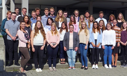 Die neuen Mitarbeiter bei der Stadt. Foto: Stadt Salzgitter