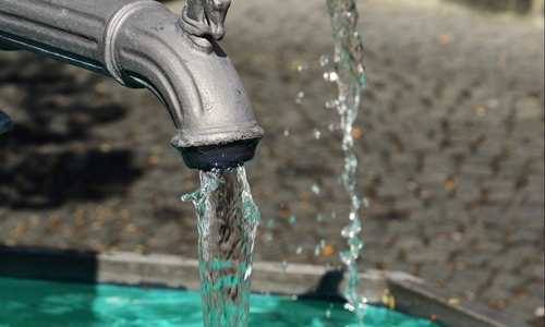 Die Verwaltung legt ihre Untersuchungsergebnisse zum Thema Trinkbrunnen im öffentlichen Raum vor. Symbolfoto: pixabay