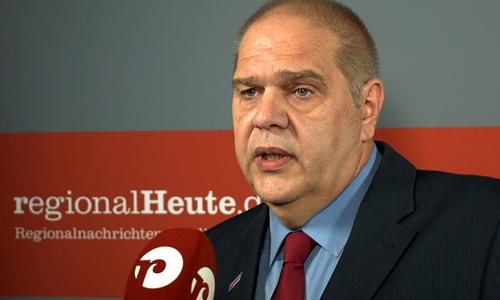 Michael Gröger (AfD) im regionalHeute.de-Studio. Video/Foto: André Ehlers