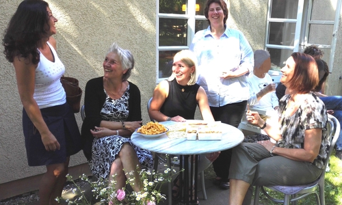  Am 22.06.2016 fand bei wunderbarem Wetter das 2.Ehemaligen Treffen in der Fachambulanz Wolfenbüttel der Lukas- Werk Gesundheitsdienste statt.  Foto: privat