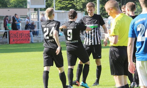 Der BSC Acosta mit dem 2. Sieg in Folge. Fotos: Frank Vollmer
