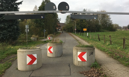 Bereits seit sechs Jahren ist die Brücke für den Autoverkehr gesperrt. Archivbild