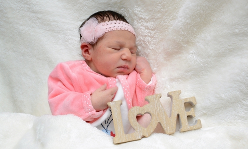 Willkommen, Miryan Alsharawi. Foto: babysmile24.de
