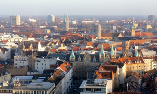 Mehrere tausend Studienanfänger kommen dann für einen neuen Lebensabschnitt nach Braunschweig. Viele von ihnen suchen günstigen Wohnraum. Das wird zunehmend schwierig. Symbolbild: Sina Rühland