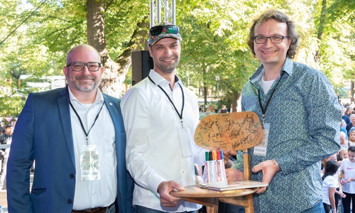 Radiomoderator Sascha Polzin, Zahnarzt Christopher Ziegler und Tobias Wagner. Foto: Tanja Bischoff