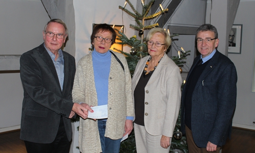 Kiwanis-Club spendet für den Freundeskreis Satu Mare Foto: Bernd Dukiewitz
