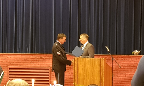 Der Inspektionsleiter wurde in den verdienten Ruhestand verabschiedet.  Fotos: Polizei Gifhorn