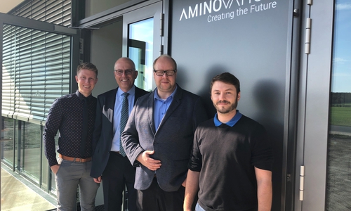 Der Landtagsabgeordnete Jörn Domeier besuchte kürzlich die Amino GmbH in Frellstedt. Foto: Amino GmbH