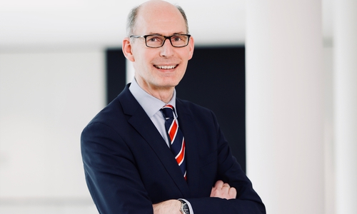 Der Peiner Landtagsabgeordnete Christoph Plett informiert über Förderprogramme für Kultureinrichtungen. Foto: CDU