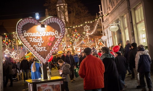 Die Innenstadt steht am 2. Dezember im Zeichen von „Braunschweig zeigt Herz“.
Foto: Braunschweig Stadtmarketing GmbH