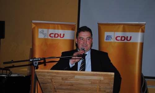 Der Bundestagsabgeordnete Uwe Lagosky (CDU) gibt eine Stellungnahme zur Kritik von Bürgermeister Thomas Pink ab. 