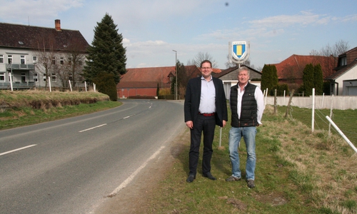 Der SPD-Landtagsabgeordnete Marcus Bosse und Uehrdes Bürgermeister Rudolf Wollrab. Foto: SPD
