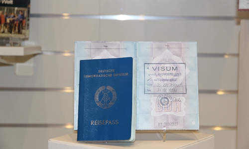 Ein Reisepass aus der DDR.

Foto: Museum Wolfenbüttel