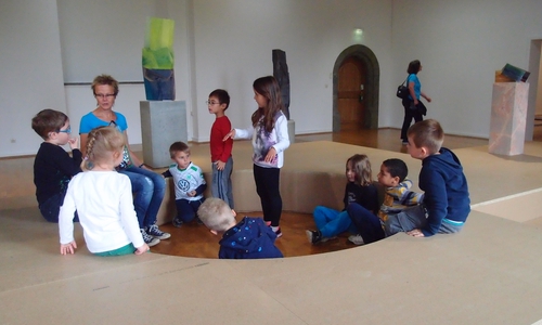 Die Städtische Galerie im Schloss Wolfsburg lädt Kinder und Jugendliche zu Sommerferienspielen ein. Foto: Stadt Wolfsburg