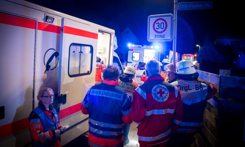 17 Menschen wurden in der Nacht von Dienstag auf Mittwoch vom Feuer überrascht. Foto: Werner Heise