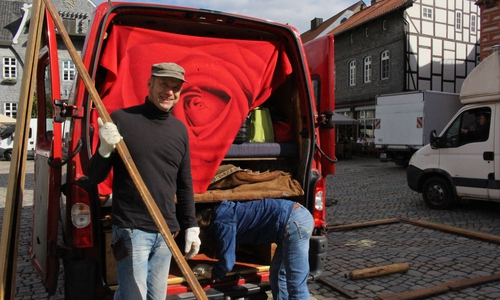 Bei der Arbeit: Iris und Norbert.
