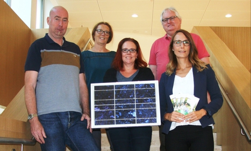 (von links): Stefan Klemm (unabhängiger Energieberater), Margrit Zawieja (unabhängige Energieberaterin und Energieberaterin der Verbraucherzentrale), Susanne Marx (Wolfsburger EnergieAgentur), Christian Sebastian (unabhängiger Energieberater) und Maja Sprotte (Wolfsburger EnergieAgentur). Foto: Stadt Wolfsburg.