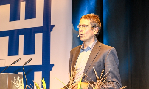 Als Hauptreferent konnte unter anderem Prof. Dr. Korte von der TU Braunschweig gewonnen werden. Foto: Thorsten Raedlein