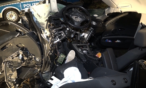 Die Polizei sucht noch nach den Gründen, wie es zu dem folgenschweren Unfall kommen konnte. Foto und Video: aktuell24/Kr