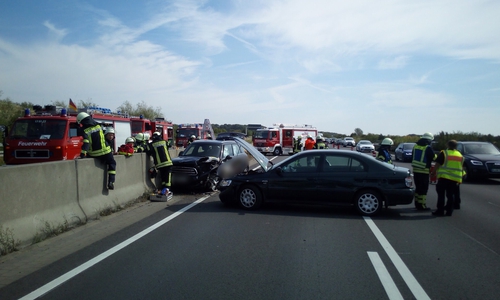 Bei dem Unfall wurde niemand verletzt. Fotos: Feuerwehr Flechtorf