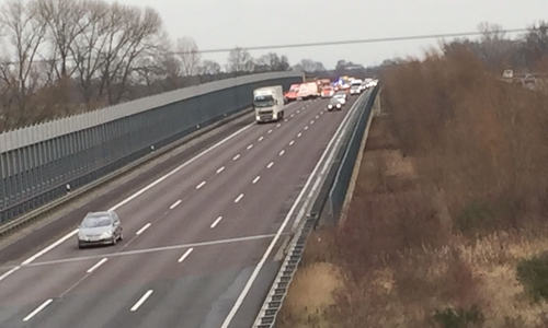 Unfall auf der A2. Foto: Kreisfeuerwehr, Pressestelle, Dannheim