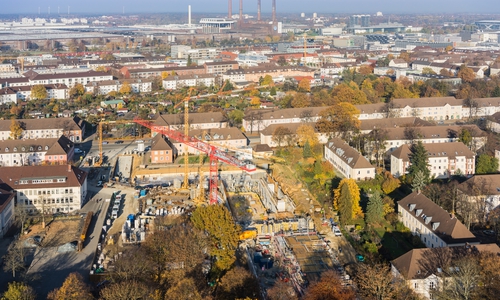 Die städtische Wohnungsbaugesellschaft Neuland realisierte in der Goethestraße im Zentrum Wolfsburgs 68 barrierearme Mietwohnungen. Foto: Neuland Wohnungsgesellschaft/ Michael Mehle