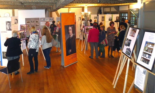 Wolfenbüttel wird heute zum „frauenORT Henriette Schrader-Breymann“ ernannt. Im Ratssaal findet in diesem Rahmen auch in den folgenden Tagen noch eine Fotoausstellung statt. Foto: Stadt Wolfenbüttel