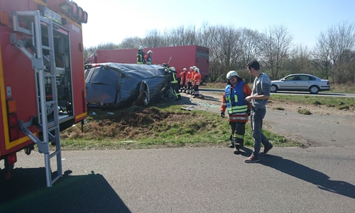Auf der A2 überschlug sich am Dienstag ein Kleintransporter. Foto/Video: aktuell24/sk