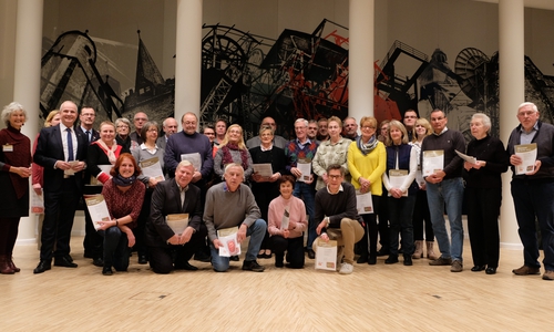 Die neu ausgezeichneten Inhaber der Ehrenamtskarte. Foto: Landkreis Goslar