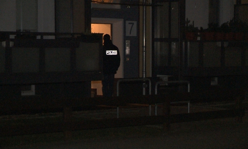 Die Polizei hatte unglücklicherweise den Falschen ermittelt und stürmte die Wohnung eines Unschuldigen. Foto/Video: Aktuell24(bm)