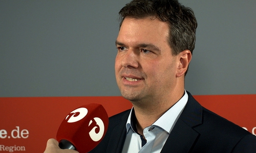 Dr. Alexander Saipa (SPD) im regionalHeute.de-Studiointerview. Video/Foto: Frederick Becker