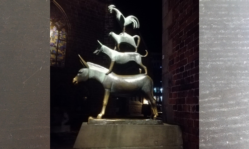 Die Bremer Stadtmusikanten sind eines der vielen Wahrzeichen der Hansestadt. Foto: Schweineversicherung Destedt