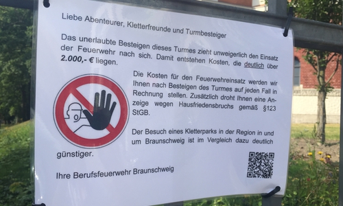 Die Feuerwehr reagiert mit einem Augenzwinkern, Foto: Robert Braumann