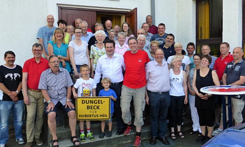 Der SPD-Ortsverein unternahm eine Radtour mit anschließendem Spargelessen. Foto: Dirk Harmuth