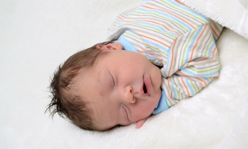 Willkommen, Luna Hirsch. Foto: babysmile24.de