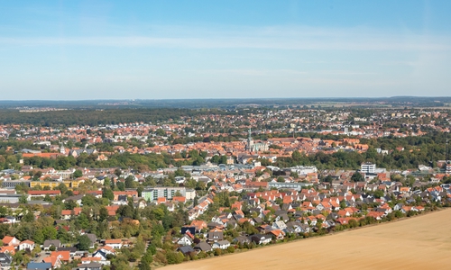  Wolfenbüttel bei strahlendem Sonnenschein aus der Vogelperspektive.