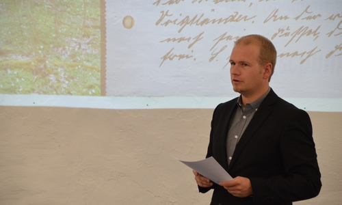 Wissenschaftlicher Mitarbeiter im Projekt „outSITE Wolfenbüttel“, Jannik Sachweh. Fotos: Gedenkstätte in der JVA Wolfenbüttel