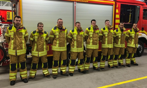 Zehn Kameraden der Feuerwehr der Stadt Bad Harzburg haben nun ihre neue Schutzkleidung erhalten. Foto: Feuerwehr Bad Harzburg