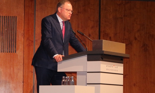 Ministerpräsident Stephan Weil sagt von Braunschweig, sie sei eine erfolgreiche Stadt, in die er gerne komme. Fotos und Podcast: Anke Donner